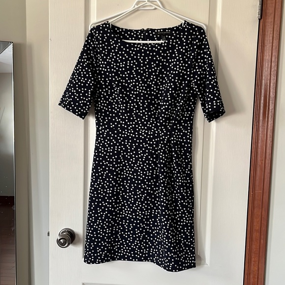 Easy to wear dress. - Picture 1 of 3